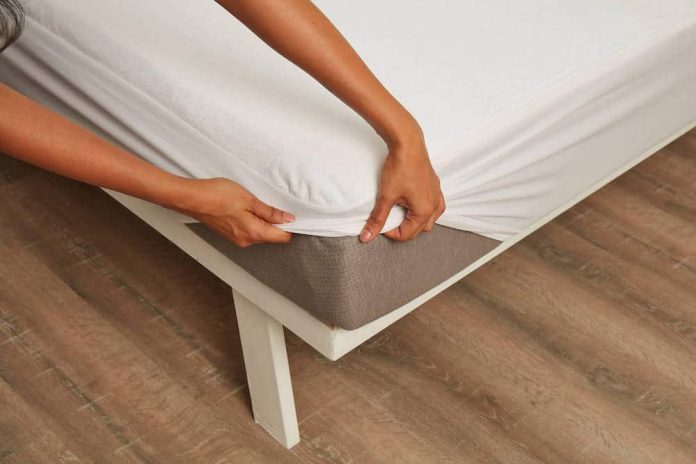 Best Waterproof Mattress Cover