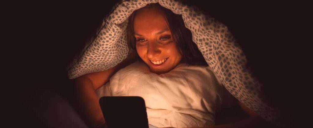 Should I Avoid Screens Before Bedtime?