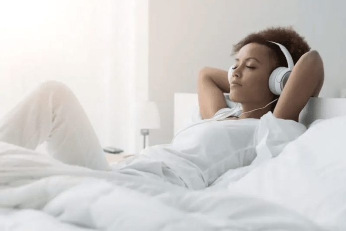 What Are The Pros And Cons Of A Bed In A Box