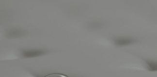 how do mattress protectors work