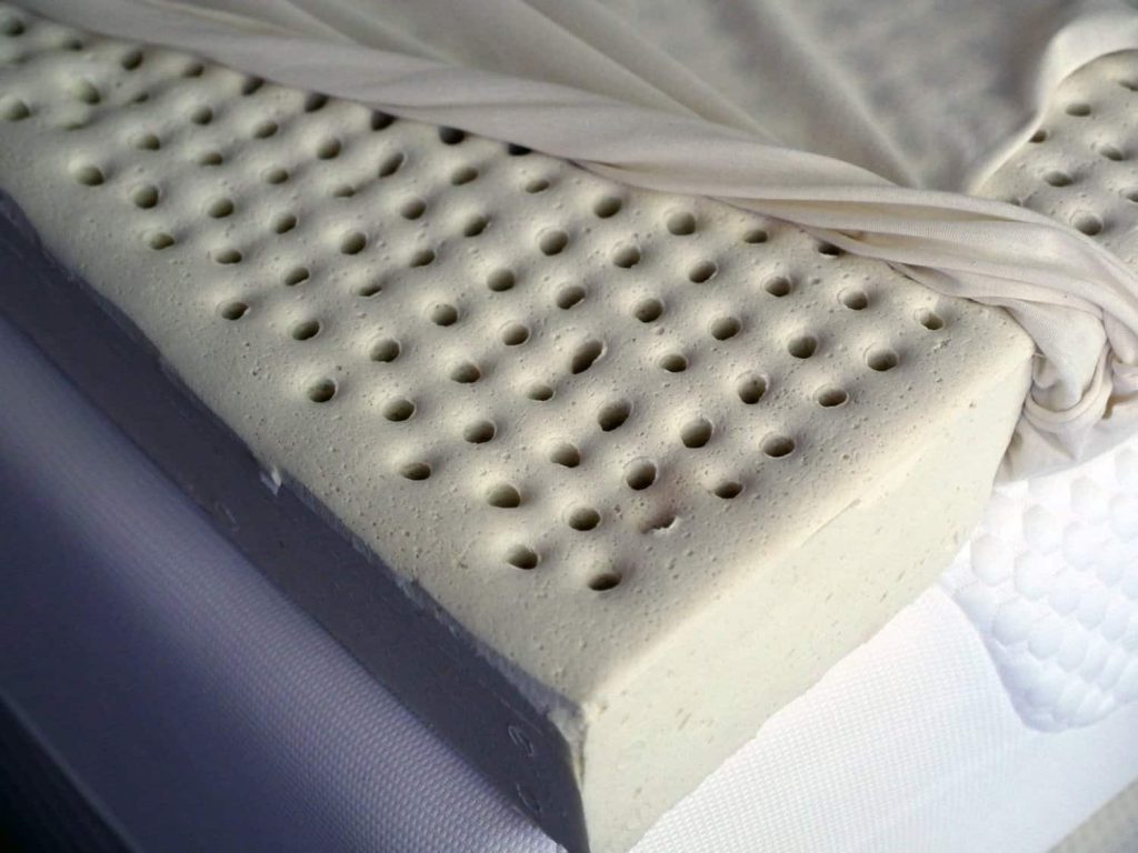 The Pros And Cons Of Latex Foam Pillows