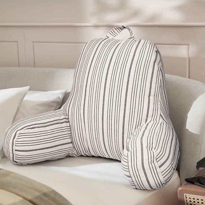 when is it time to replace old pillows for better sleep quality