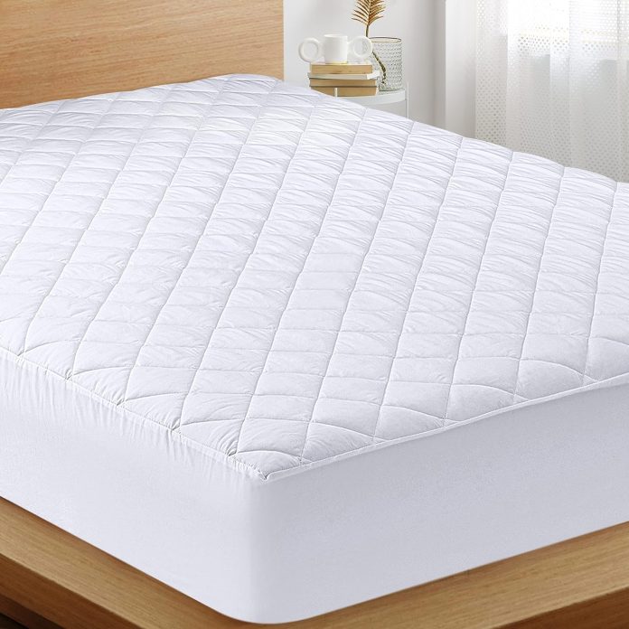 utopia bedding quilted fitted mattress pad full elastic fitted mattress protector mattress cover stretches up to 16 inch 5