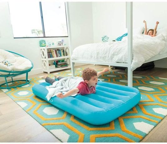 intex 66803ep cozy kidz inflatable airbed fiber tech velvety soft surface carry bag included color may vary 345 x 62 x 7 2