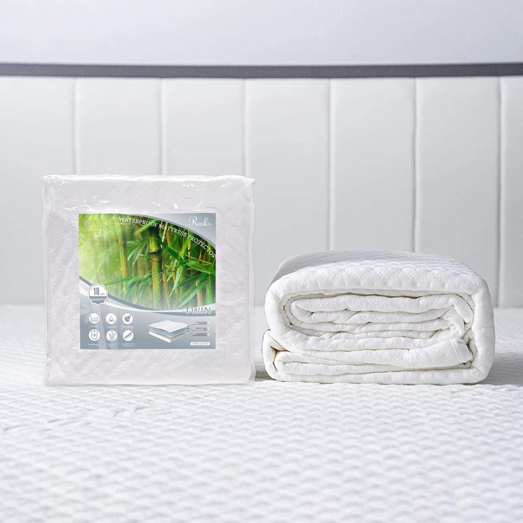 King Size Waterproof Mattress Protector Rayon from Bamboo Cooling Fitted Mattress Pad Cover with Deep Pocket Up to 18